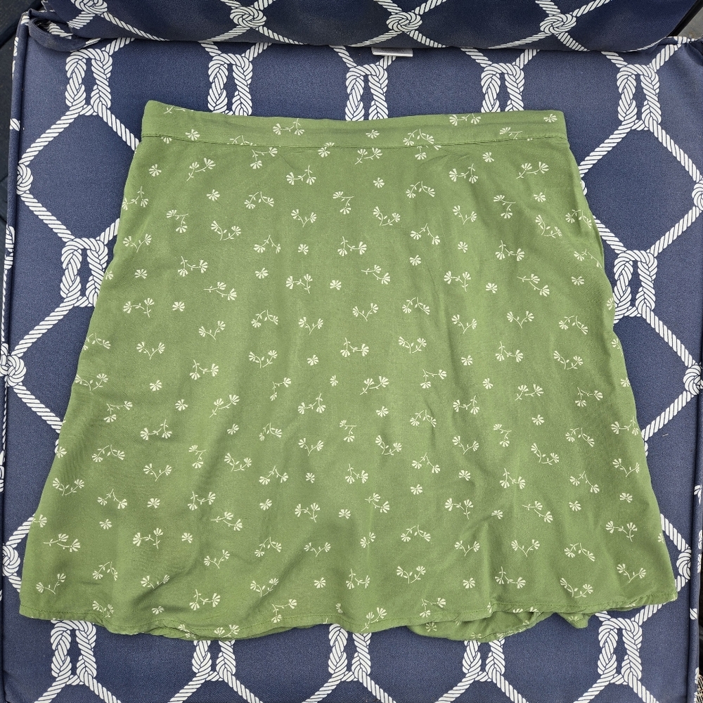 Billabong Green & White Floral Beach Mini Skirt Lightweight Unlined Juniors L